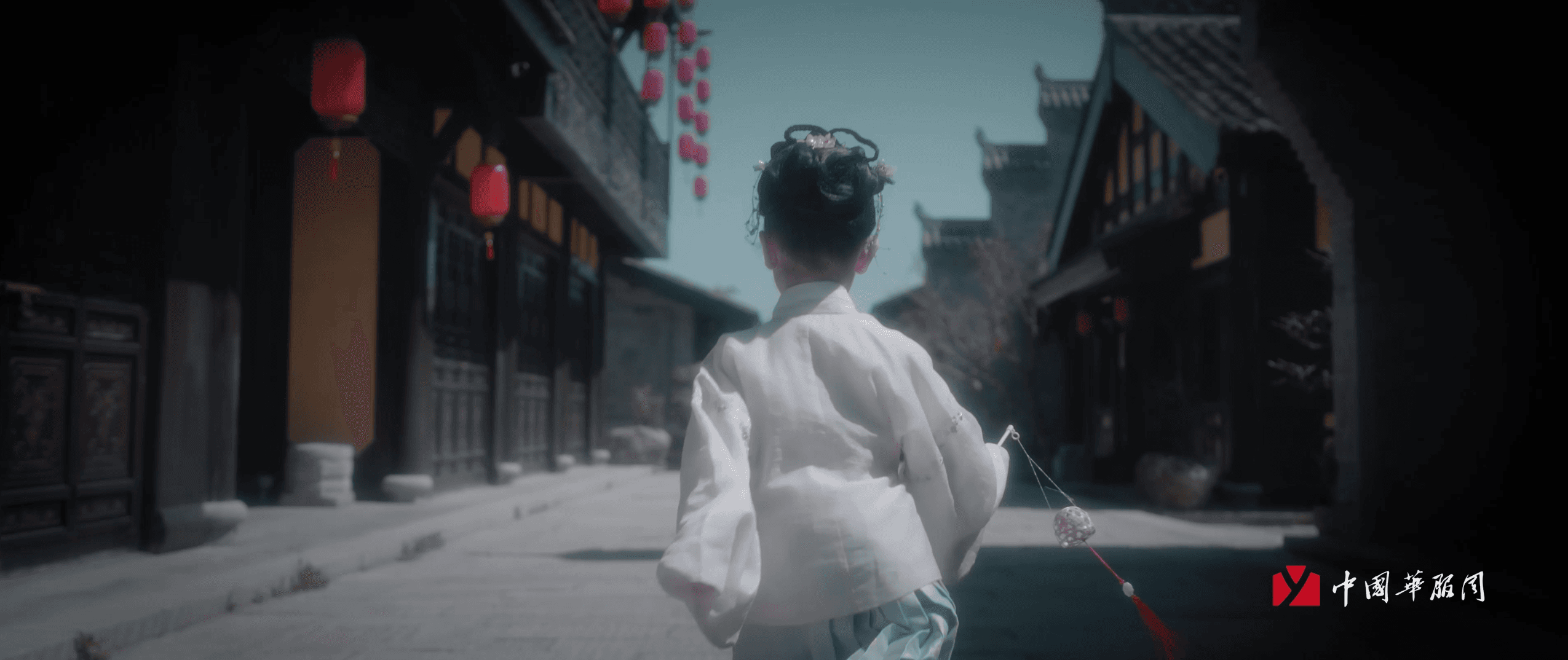 共青团《华服周》 still 6